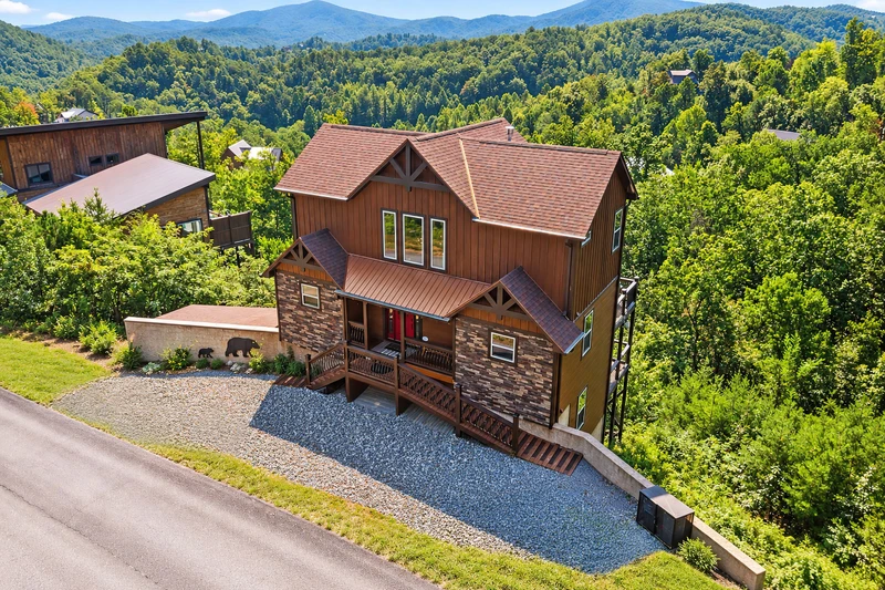 Thunder Bear Ridge