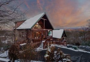 Pigeon Forge cabin-with-snow